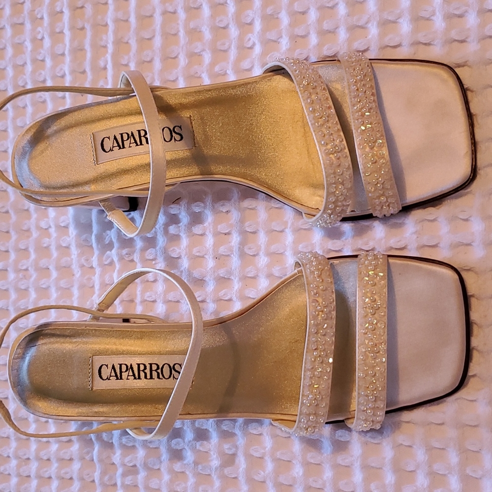 Formal shoes